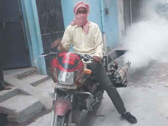 लॉकडाउन में चला सैनेटाइजेशन और फॉगिंग का बड़ा अभियान