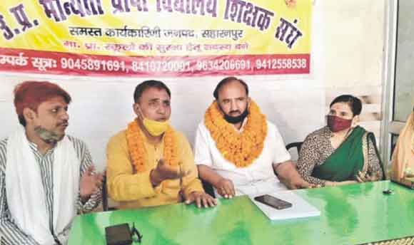 ….तो सरकार परीक्षा भी करा सकती थी: शर्मा