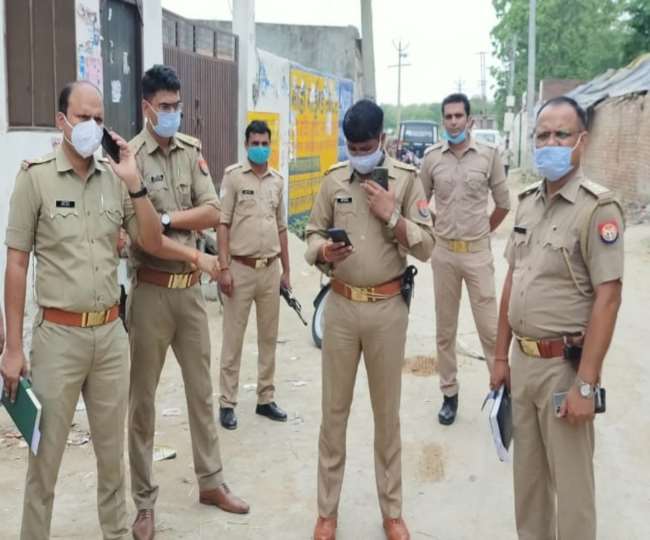 मेरठ : बच्चों के विवाद में दो पक्षों के बीच पथराव और फायरिंग में एक की मौत, अफरातफरी