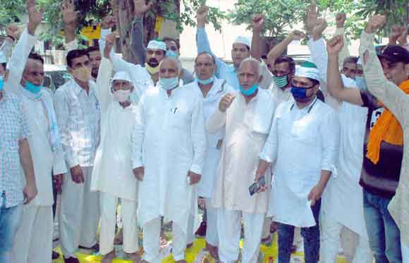 भाकियू तोमर के प्रतिनिधिमंडल ने सौंपा ज्ञापन
