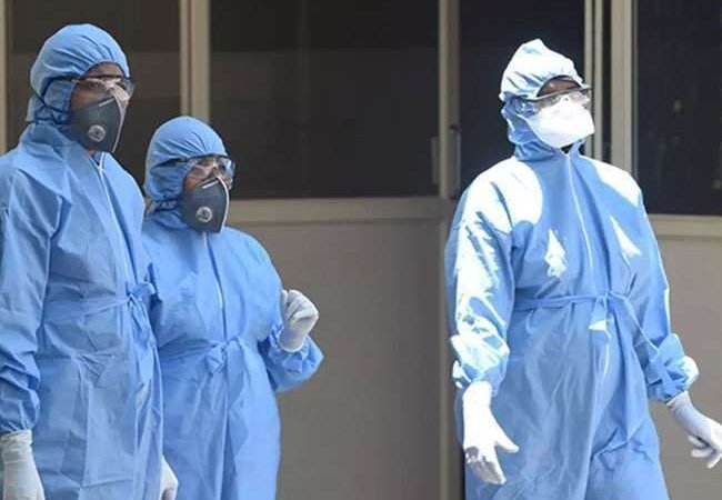 गृह मंत्रालय का राज्यों को सख्त निर्देश, कहा- सावधानी से हटाएं लॉकडाउन की पाबंदियां, अनलॉक को लेकर दी हिदायत