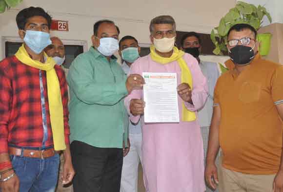 देवबंद को जिला बनाने व मेडिकल कालेज का नाम बदलने की मांग