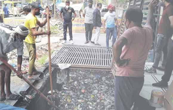 निगम ने करायी महानगर के 170 नालों की सफाई