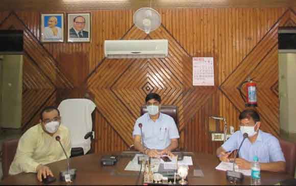 14 जून से स्ट्रीट वैण्डर्स को टीकाकरण कराने के लिए कैम्पों का आयोजन होगा – जिलाधिकारी