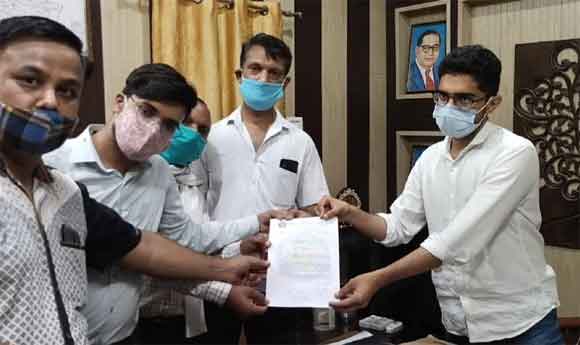 जैन धर्म पर मिथ्यारोपण के विरोध मे जैन समाज ने एसडीएम को दिया ज्ञापन