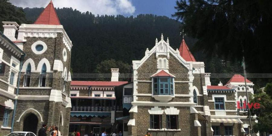 हाईकोर्ट ने चारधाम यात्रा शुरू करने के कैबिनेट के निर्णय पर लगाई रोक