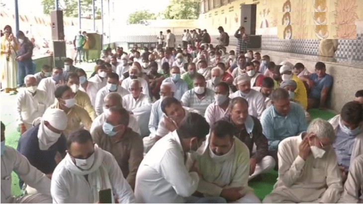 किसान आंदोलन के खिलाफ सोनीपत में महापंचायत, रास्ता खाली करने की दी चेतावनी