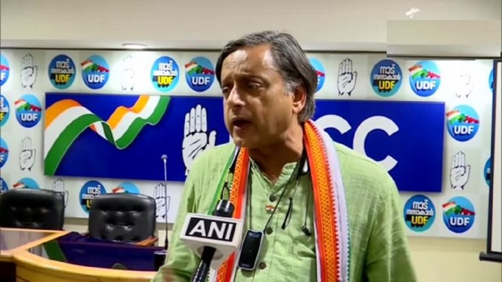 Twitter ने कानून मंत्री का ही नहीं, शशि थरूर का भी अकाउंट कर दिया था लॉक