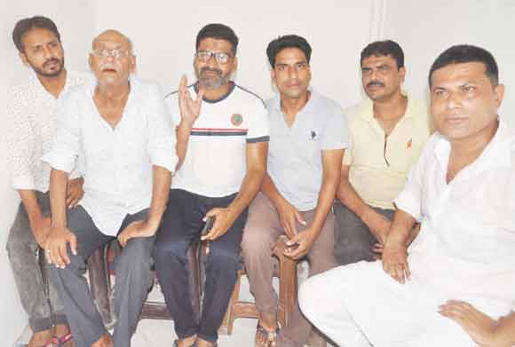 जनसंख्या नियंत्रण के लिए कानून जरूरी: सैफ