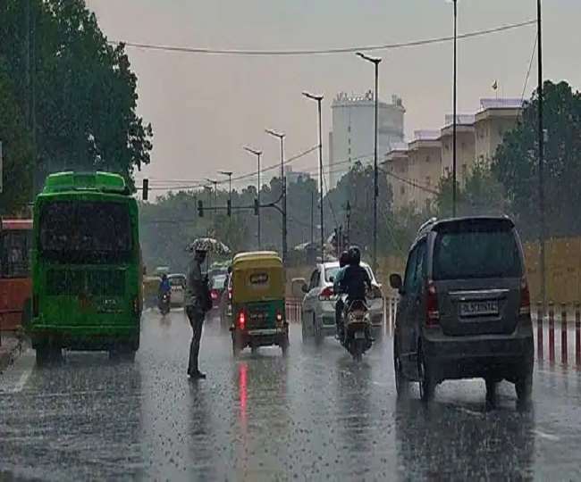 Monsoon Update: दिल्ली-यूपी सहित इन राज्यों में भारी बारिश की चेतावनी, यहां बारिश ने मचाई तबाही
