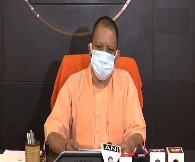 Power Tariff in UP: चुनावी वर्ष में उत्तर प्रदेश में नहीं लगेगा महंगी बिजली का झटका, किसानों को भी बड़ी राहत