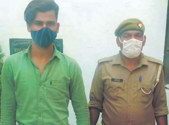 अवैध तमंचे के साथ आरोपी गिरफ्तार