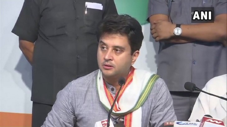 उड्डयन मंत्री बनते ही ज्योतिरादित्य सिंधिया का बड़ा तोहफा, अब MP को मिलीं इतनी नई फ्लाइट्स?