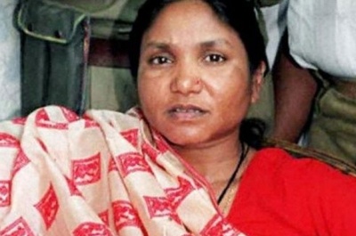 सभी पार्टियां फूलन देवी को आगे कर लड़ना चाहते हैं चुनाव