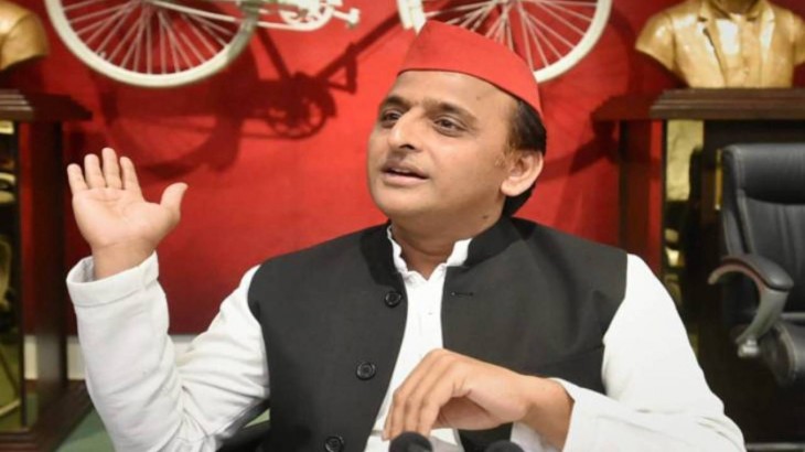 सरकार बनते ही BJP ने अपने संकल्प पत्र को कचरे में फेंक दिया: अखिलेश