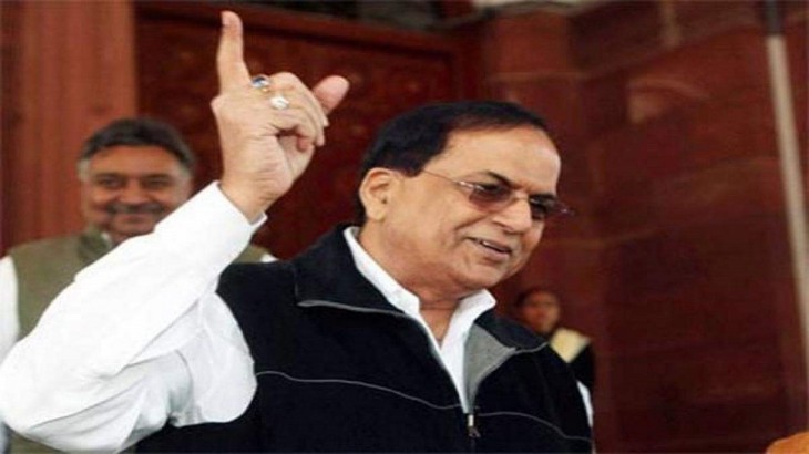 बसपा के प्रबुद्ध सम्मेलन के मौके पर सतीश चंद्र मिश्रा ने BJP-सपा पर साधा निशाना