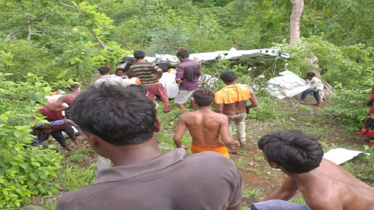 महाराष्ट्र के जलगांव में ट्रेनी चार्टर प्लेन क्रैश, एक पायलट की मौत
