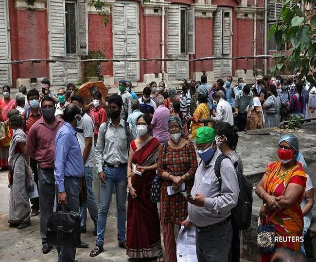 COVID-19 in India: देश भर में 40 हजार से अधिक आए कोरोना के नए मामले, सबसे बुरे दौर से गुजर रहा केरल