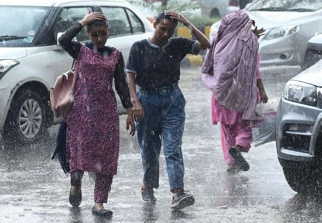 यूपी, हिमाचल प्रदेश और मध्‍य प्रदेश समेत कई राज्‍यों में होगी आज तेज बारिश, जानें- अन्‍य राज्‍यों का हाल