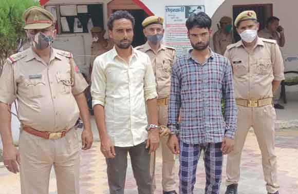 हत्या के मामले में वांछित दो आरोपी पकड़े