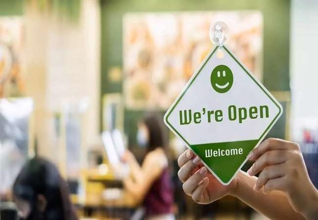 उत्तर प्रदेश में साप्ताहिक बंदी खत्म, अब रविवार को भी खुलेंगी दुकानें