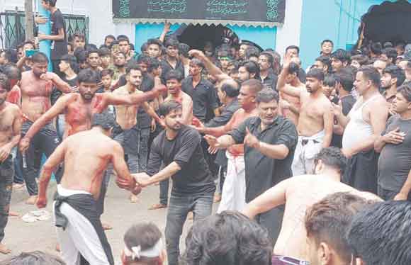 मोहर्रम पर दिलाई आतंकवाद से निपटने की शपथ