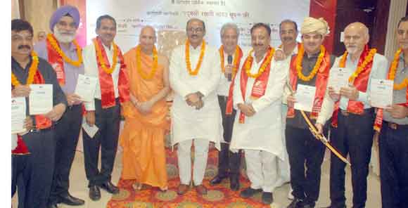 धूमधाम के साथ मनाया सीआईएस का स्थापना दिवस