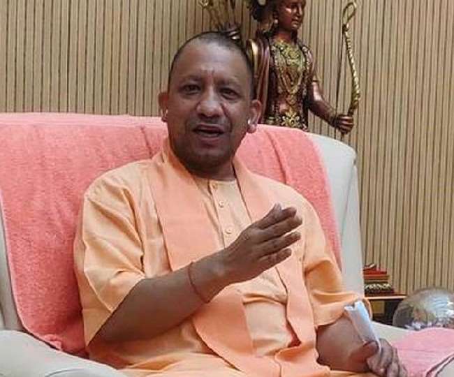 यूपी के सरकारी कर्मियों के लिए बड़ी खुशखबरी, महंगाई भत्ता देने के प्रस्ताव को सीएम योगी आदित्यनाथ ने दी मंजूरी