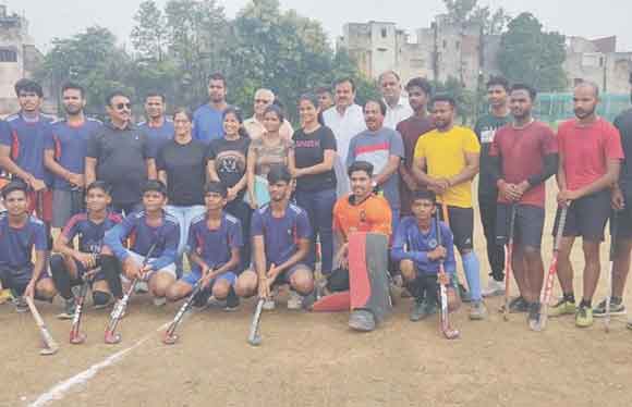 हाकी प्रतियोगिता में स्पोट्र्स स्टेडियम की टीम ने जीता खिताब