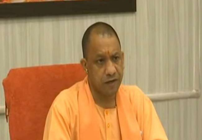 CM योगी आदित्यनाथ ने पीएम आवास योजना (शहरी) के लाभार्थियों को आनलाइन ट्रांसफर की धनराशि