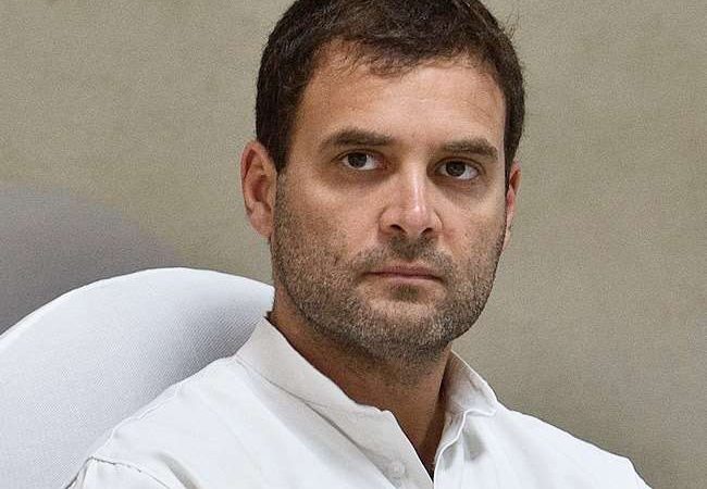 राहुल गांधी की बैठक से 24 घंटे पहले दिल्ली में कांग्रेस के लिए बुरी खबर, AAP में शामिल हुए कई नेता