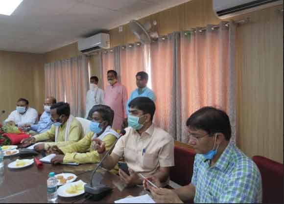 सफाई कर्मचारियों का वेतन चतुर्थ श्रेणी के कर्मचारियों के समानहोना चाहिए- अध्यक्ष, राज्य सफाई कर्मचारी आयोग