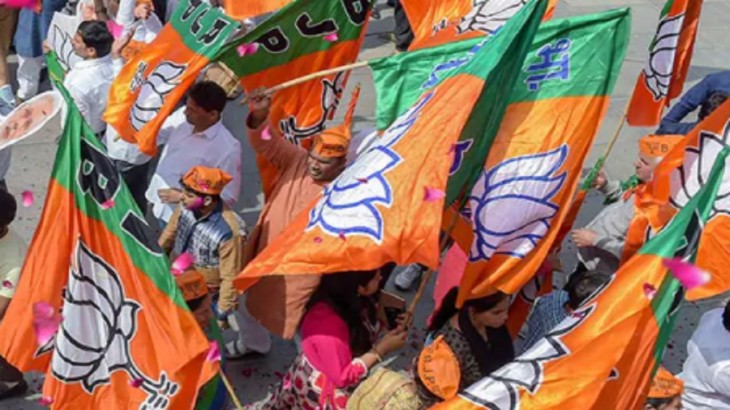 बंगाल विभाजन को लेकर बीजेपी में मतभेद सतह पर, बन गए दो गुट