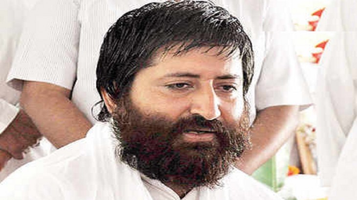 SC ने लगाई आसाराम के बेटे नारायण साईं की 2 हफ्ते की फरलो पर रोक