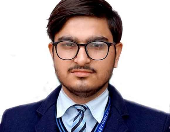 बी0एस0ई0 बोर्ड की अखिल भारतीय मेरिट सूची में दून वैली स्कूल के बच्चे शामिल