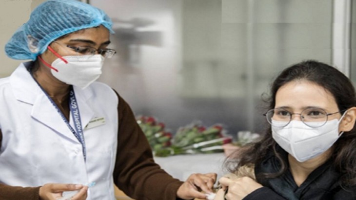 Corona Vaccine की दोनों डोज भी काफी नहीं, कम हो रही एंटीबॉडी