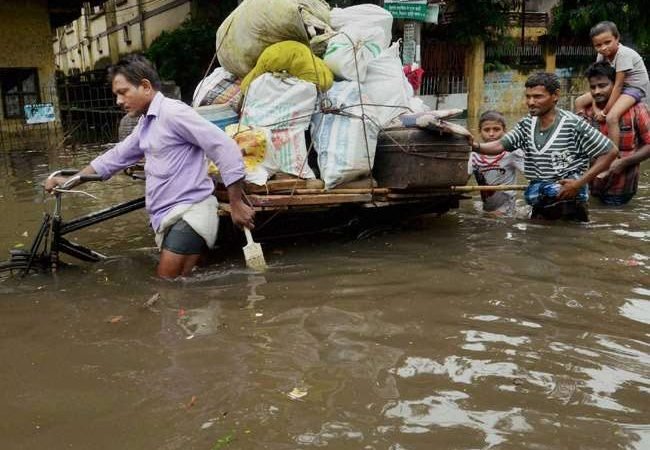 बारिश का दौर अगले कुछ दिनों तक रहेगा जारी, मौसम विभाग ने दिल्‍ली-यूपी समेत इन राज्‍यों को किया अलर्ट