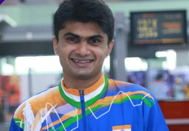 नोएडा के डीएम सुहास एल यतिराज ने टोक्यो पैरालिंपिक में भारत को दिलाया 18वां पदक, रचा इतिहास