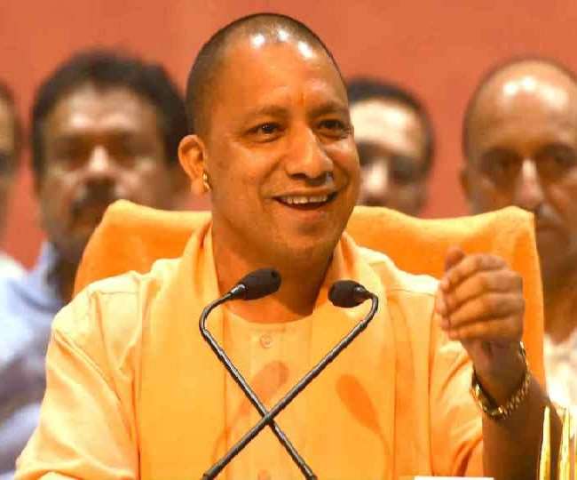 उत्तर प्रदेश के कार्यवाहक सीएम योगी आदित्यनाथ का कल दिल्ली का दौरा, तय होगी शपथ की तारीख और मंत्रिमंडल