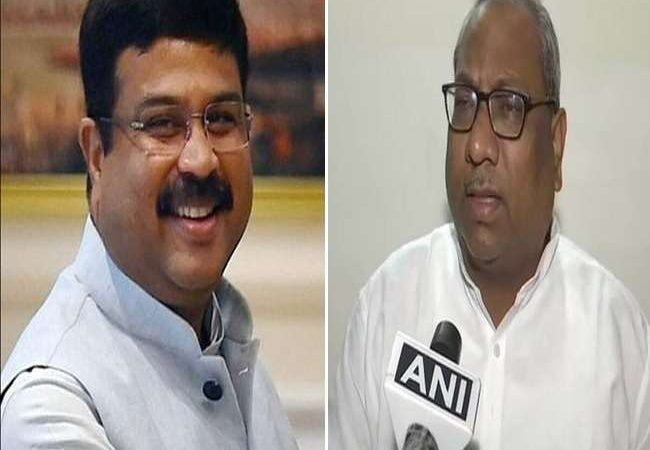 UP Assembly Election 2022: BJP व निषाद पार्टी के बीच सीटों का बंटवारा आज, धर्मेन्द्र प्रधान और संजय निषाद करेंगे घोषणा