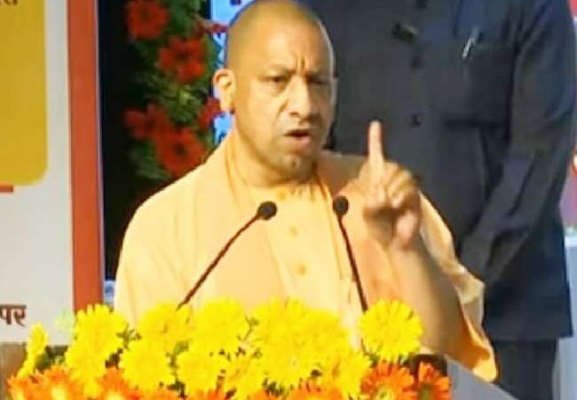 सीएम योगी आदित्यनाथ ने लांच किया निर्भया एक पहल अभियान, हर जिले में प्रशिक्षण लेंगी एक-एक हजार महिलाएं