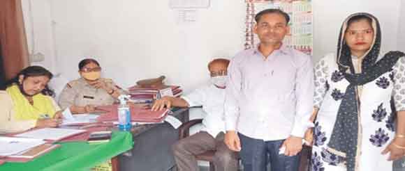 तीन दम्पत्तियों को पुन: एक छत के नीचे रहने को किया राजी