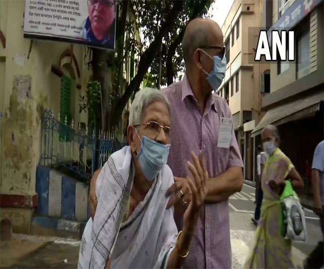 LIVE: पश्चिम बंगाल में 3 विस सीटों पर मतदान, भवानीपुर में दोपहर 1 बजे तक 35.97 फीसद वोटिंग