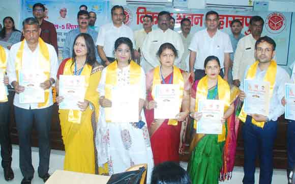 आपरेशन के लिए कियान 27 विकृत चेहरे वाले बच्चों का चयन