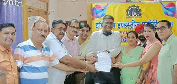रश्मि टैरेंस बनी आईआईए की महिला विंग की कनवीनर
