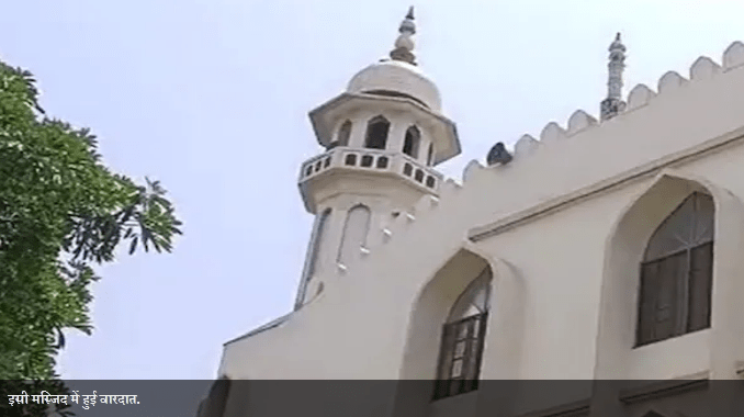 UP: मस्जिद में कुरान शरीफ पढ़ने गए बच्चे के साथ मोलवी ने किया कुकर्म‚ FIR दर्ज