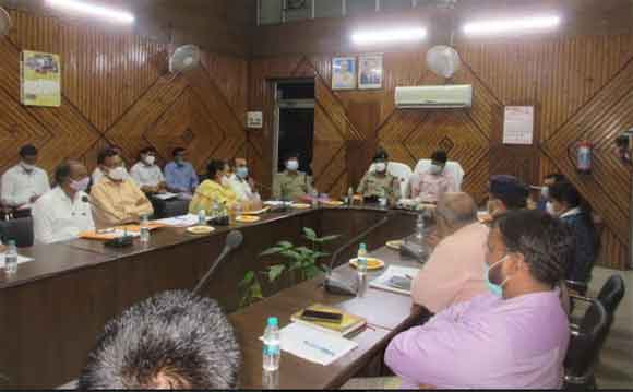 कोविड-19 गाईडलाईन के अनुसार ही श्री शाकम्भरी मेले का आयोजन होगा- जिलाधिकारी