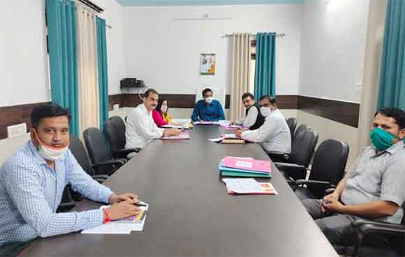 सूक्ष्म, लघु एवं मध्यम उद्यम इकाईयों के समाधान पोर्टल पर लम्बित सभी प्रकरणों में दोनों पक्षों की सुनवाई की जाए- मण्डलायुक्त