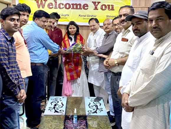 इण्डियन इन्टस्ट्रीज एसोसिएशन की मासिक बैठक का आयोजन