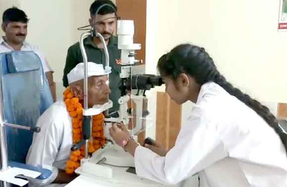 नेत्र जांच शिविर का आयोजन